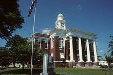 Attala County Courthouse and Confederate Monument