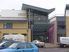 Farnham Hospital — main entrance