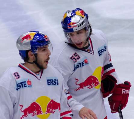 Garrett Roe and David Meckler EC Red Bull Salzburg.jpg