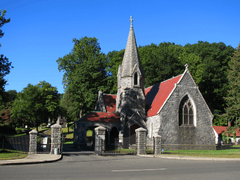 Riverside Cemetery