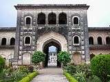 Second gate of faizabad tomb.jpg